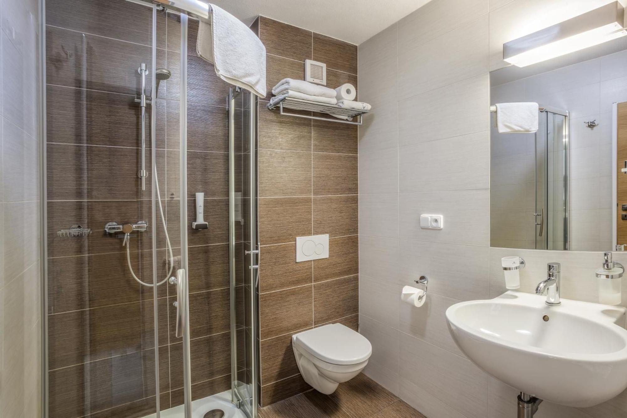 Hotel Lidovy Dum Bzenec Extérieur photo